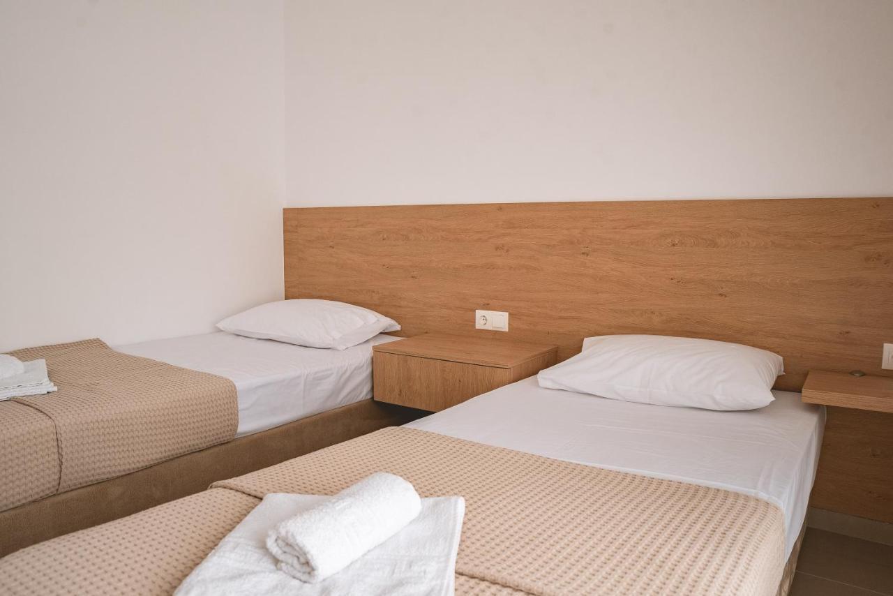 Valentinos Apartments Kallithea  Buitenkant foto