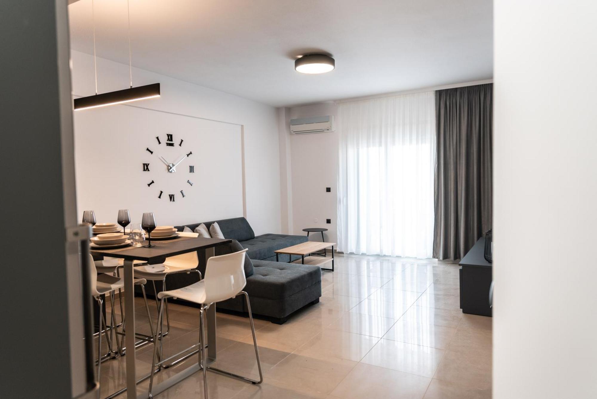 Valentinos Apartments Kallithea  Buitenkant foto